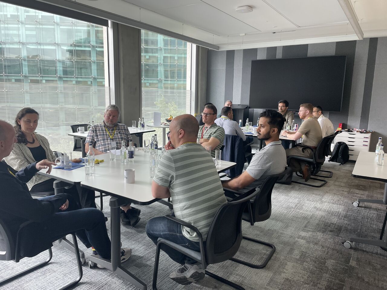 Leadership Breakfast roundtable